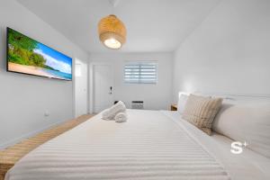 Katil atau katil-katil dalam bilik di Chic Miami Studio - Gym, BBQ, Free Parking