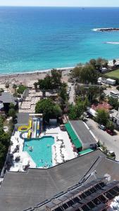 Foto dalla galleria di SEA PHORİA BEACH RESORT HOTEL - All Inclusive Plus - Adults friendly 12 plus a Cenger