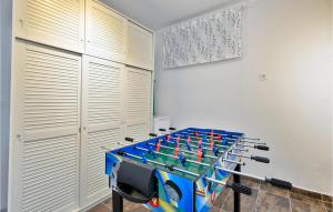 Bilik permainan di Stunning Home In Harina Zlaka