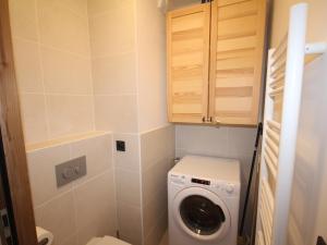 Ένα μπάνιο στο Les Saisies : Appartement neuf, 6 pers, 3*, 2 ch, Animaux admis, Parking - FR-1-293-240
