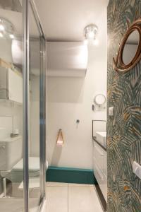 Bilik mandi di La Casita - Studio Confort avec Terrasse et Parking privé- La Grande Motte, Montpellier +34 gambar