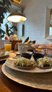 Comida en el hotel o alrededores 75 fotos más