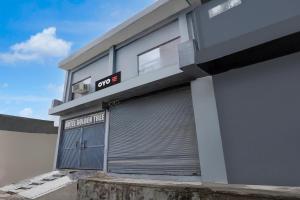 Zgrada u kojoj se nalazi hotel +21 fotografija