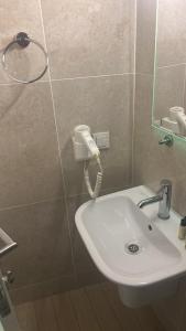 Koupelna v ubytování Pierre hostel