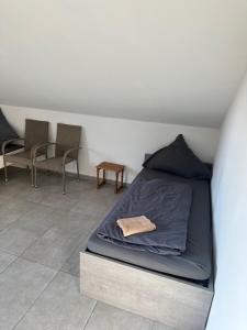 Posezení v ubytování 3 Zimmer Wohnung mit Balkon und Parkplatz