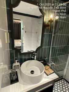 Ένα μπάνιο στο Kinh Uio Tex Hotel 6 +4 φωτογραφίες