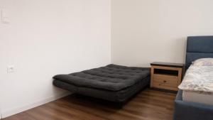 Χώρος καθιστικού στο Modern 2BR Gem in Bratislava City Center