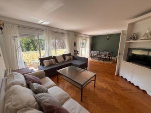 Χώρος καθιστικού στο Acogedor Apartamento en el centro de Hondarribia Errezubi