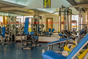 Fitness centrum a/nebo fitness zařízení v ubytování Lou'lou'a Beach Resort Sharjah