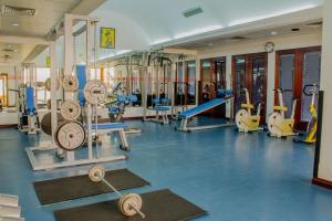 Fitness centrum a/nebo fitness zařízení v ubytování Lou'lou'a Beach Resort Sharjah