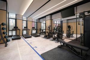 Fitness centrum a/nebo fitness zařízení v ubytování Four Points by Sheraton Xi'an Dayan Pagoda