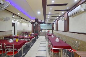 Nhà hàng/khu ăn uống khác tại Hotel O Reyansh Galaxy