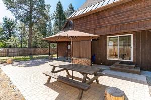 Gallery image of Dog Friendly Home in Central Truckee, Walk to Shops and Restaurants, Close to Skiing! in Meadow Lake Park
