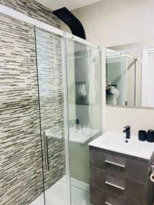 Ένα μπάνιο στο Céntrico apartamento de 2 habitaciones