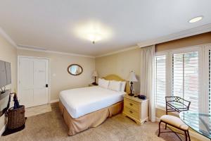 Postel nebo postele na pokoji v ubytování Silverado Resort and Spa 267 + 27 fotografií