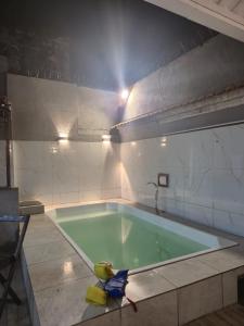 Hồ bơi trong/gần Mirante Hall - Events, Parties and Accommodation