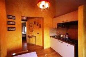 A kitchen or kitchenette at Bed and Breakfast San Firmano Még 15 kép