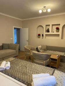 Afbeelding uit fotogalerij van Al Posto Giusto apartments in Igalo