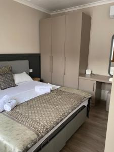 Afbeelding uit fotogalerij van Al Posto Giusto apartments in Igalo +14 foto's