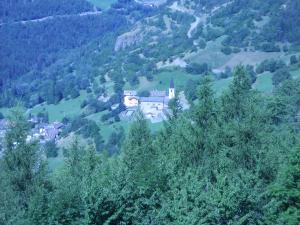 Vue panoramique sur l'établissement B&B EnChanté