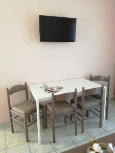 A television and/or entertainment centre at Locanda