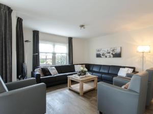 Galería fotográfica de Holiday home in Nes with swimming pool en Nes