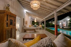 Πισίνα στο ή κοντά στο Villa Zen Bingin