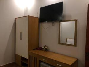 Μια τηλεόραση ή/και κέντρο ψυχαγωγίας στο Phố Mới