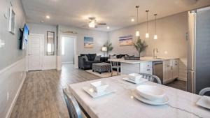 Gallery image of Island Paradise by AvantStay Pool Island Views in Port Aransas +42 photos