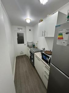 O bucătărie sau chicinetă la Cómodo departamento en Vallenar 3D 2B y parking