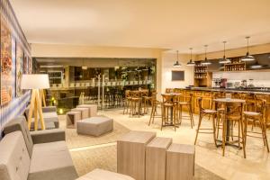 Posezení v ubytování Fiesta Inn Express San Luis Potosí Oriente
