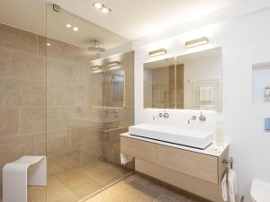 Ένα μπάνιο στο Friesentraum +15 φωτογραφίες