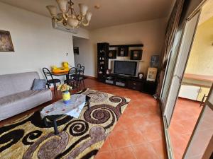 Ruang duduk di Apartment of porto Sokhna