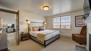 Voodi või voodid majutusasutuse Resort Plaza 5061 by AvantStay Located in Park City Mountain Resort Close to the Slopes toas