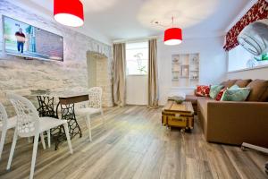 Χώρος καθιστικού στο Heart of Kalamaja Apartment