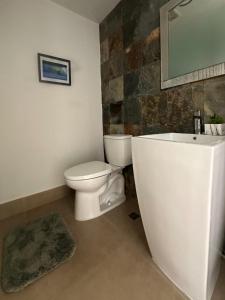 Gallery image of Luxury Oceanview 3 bedroom Condo at Río Mar with 5 pools, beachfront, riverside, restaurant, spa and fitness room in San Carlos