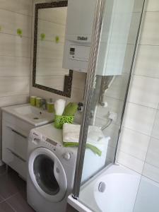 Łazienka w obiekcie Marimar apartments
