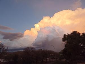 VanderkloofにあるBird's Nestの夕空雲 +10枚の写真
