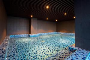 Bazén v ubytování Wyndham Panbil Batam nebo v jeho okolí + 87 fotografií