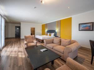 Posezení v ubytování ANEW Hotel Highveld Emalahleni