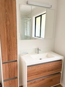 Bilik mandi di Modern elegance Woburn 3 bedroom Retreat