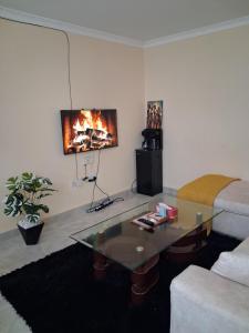 Χώρος καθιστικού στο Liki Luxury Homes
