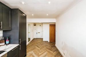 Gallery image of Modern coastal 1 bed flat in Shoreham in Lancing
