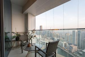 Balkón nebo terasa v ubytování Address JBR Marina Views, Address Beach Resort Residence, Dubai Marina - Mint Stay