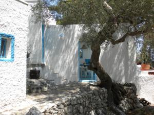 Gallery image of Chalet pagghiara in Marittima