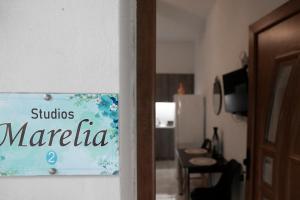 マタラにあるStudio Marelia 2の部屋の看板