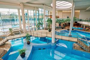 Πισίνα στο ή κοντά στο Altitude50 apartment Domžale