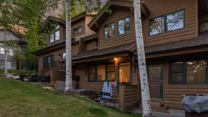 Hoone, kus puhkemaja asub