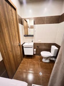 Ένα μπάνιο στο Tina`s Cozy Apartment