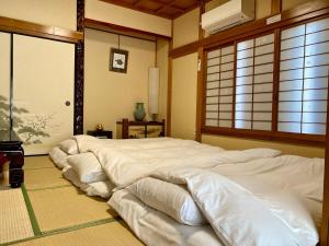 Gallery image of 166m space 5 Rooms,12 person stay, 2m drive Outlet Relax Inn in Kisarazu +88 photos